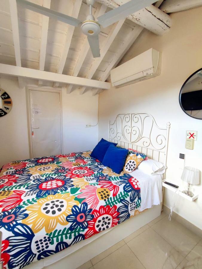 Apartamentos Marques De La Merced Malaga Exterior photo