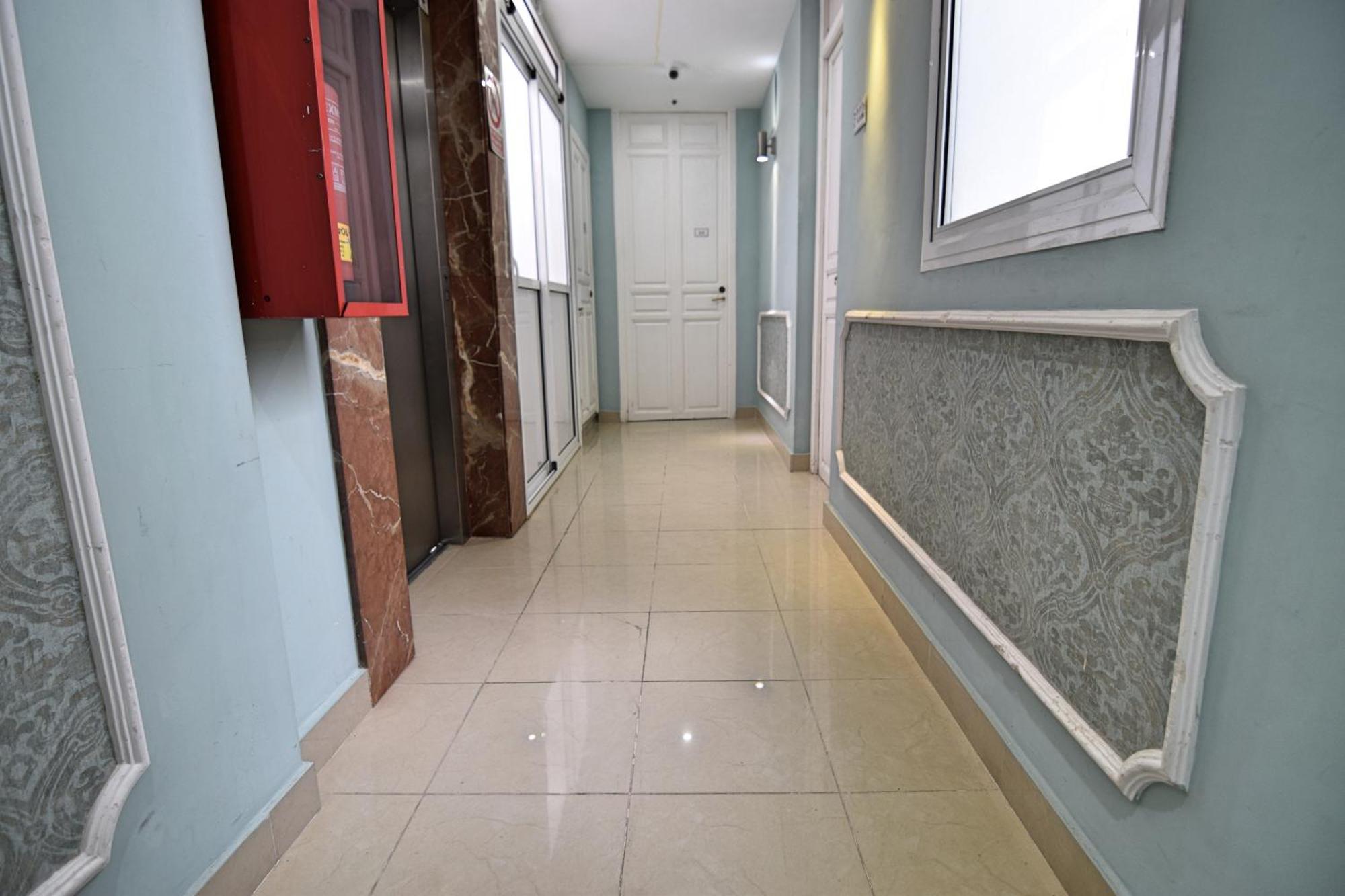 Apartamentos Marques De La Merced Malaga Exterior photo